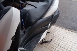 Yamaha X-Max 300 - 2017