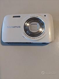 Fotocamera Olympus VH -210 nuova
