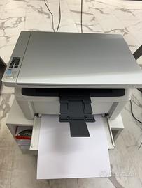 Stampante Laser HP con scanner