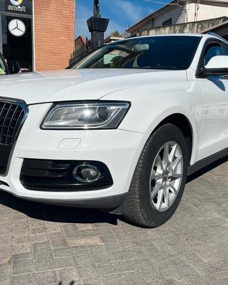 Audi Q5 2.0 TDI 143 CV Advanced