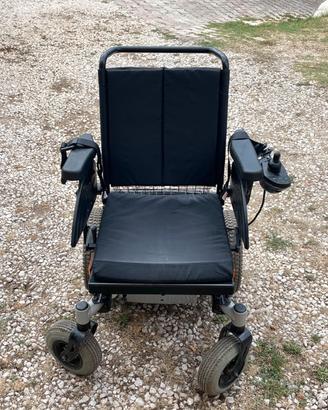 Sedia a rotelle elettrica/Carrozzina automatizzata