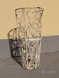 Portavaso in ferro