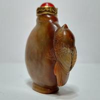 BOTTIGLIA DA FIUTO IN GIADA 