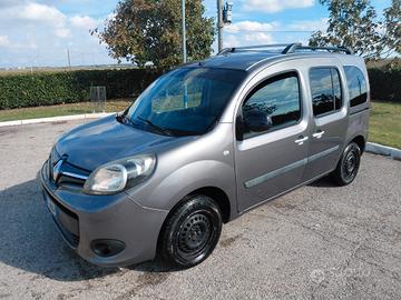 Kangoo autocarro gancio traino 