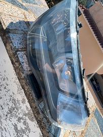 Faro destro Audi A1 2014 motorino non funzionante