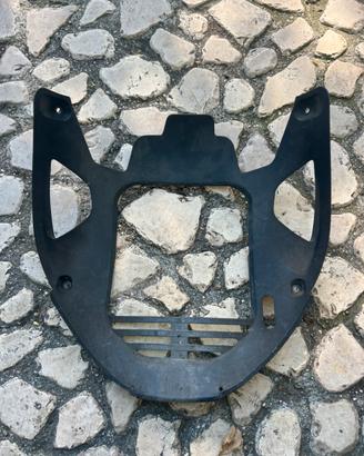 Burgman 650 del 2012 scudo fronte radiatore