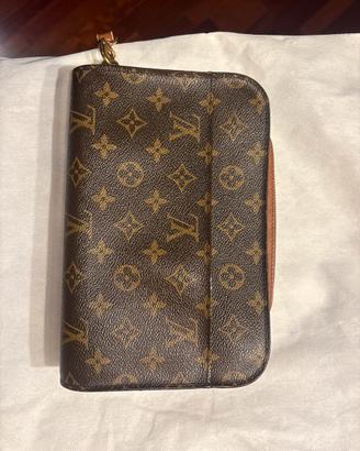 Pochette louis vuitton