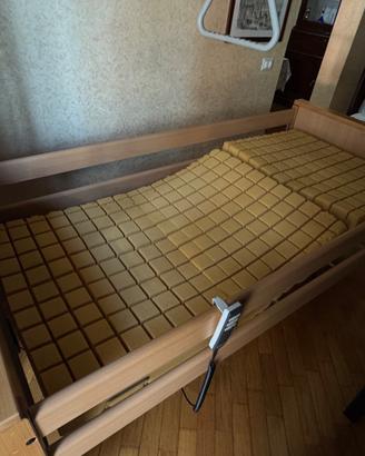 Letto elettrico con sponde
