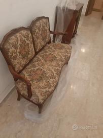 Divanetto da ingresso