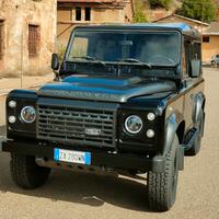 Land Rover Defender 2000 mpi 