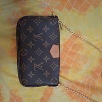pochette piccola