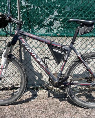 Mountain Bike Olympia Hi-Tech 26" - Shimano Alivio