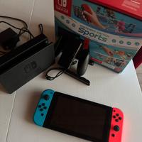 Nintendo Switch + Mario Kart 8 Deluxe (digitale)