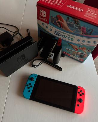 Nintendo Switch + Mario Kart 8 Deluxe (digitale)
