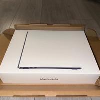 Mcbook air 13” cip M4(2025dicembre)