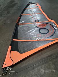 Windsurf completo tavola BIC Techno + vela Tribord