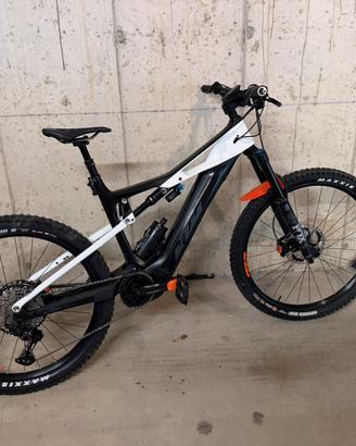 Bici elettrica KTM