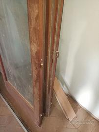 Finestrone a due ante 