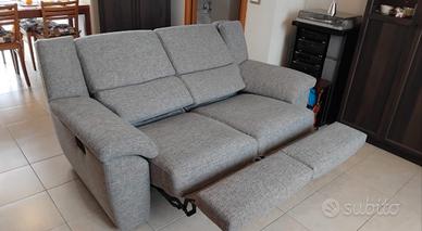 Divano relax elettrico 2 posti Poltrone e Sofà 