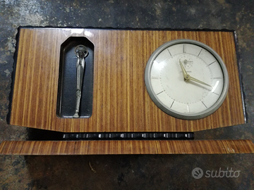 Sveglia formica Junghans