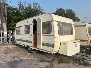 Roulotte Nardi Sabina 2 con Targa