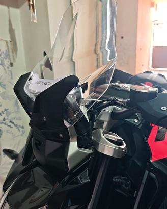 BMW   parabrezza r1300r