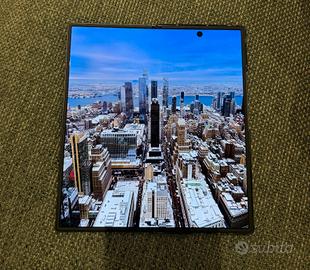 Samsung Z fold 7 512gb scatolo e garanzia