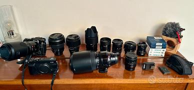 Corredo Fujifilm X - 2 Corpi, 10 Lenti  + accessor