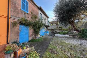 CASA SEMINDIPENDENTE A CELLINO ATTANASIO