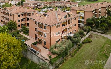 QUADRILOCALE DI RECENTE COSTRUZIONE CON AMPIO TERR