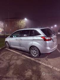 Ford grand cmax