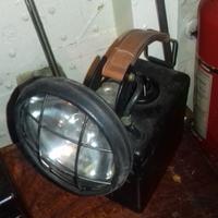 Fanale portatile d'epoca credo usato nelle ferrovi