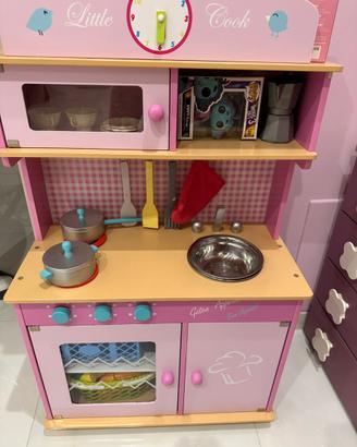 Cucina giocattolo per bambini in legno