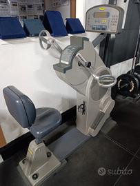 ergometro tecnogym  