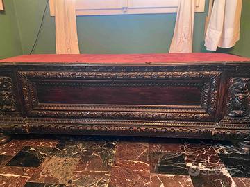 Cassapanca stile bolognese primi anni del 900