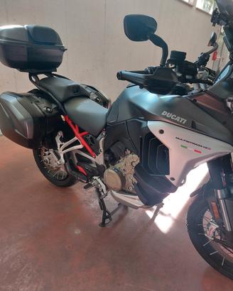 Ducati Multistrada V4