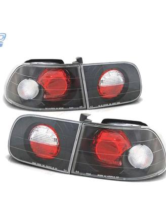 FARI POSTERIORI PER HONDA CIVIC 91-95 3D NERO LOOK