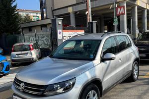 Volkswagen Tiguan 1.4 122 CV Cross BlueMotion
