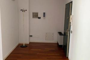 Ufficio con posto auto