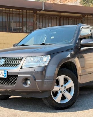 Suzuki Grand Vitara 2.4 GPL 5p Executive Crossover