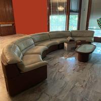Divano in pelle semicircolare 10 sedute