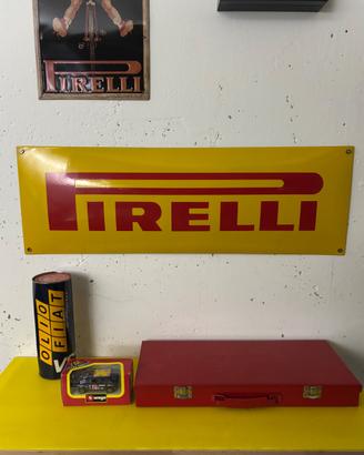 Insegna pirelli