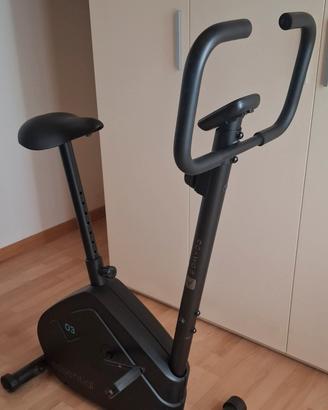 Cyclette essential 03