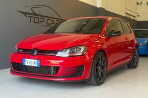 Volkswagen Golf GTI Performance 2.0 TSI 3p. BlueMo