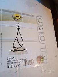 Lampadario Globo Lighting in ferro e vetro 