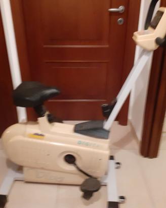 bici da camera cyclette
