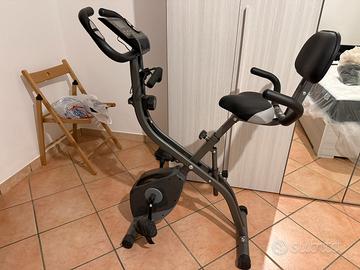Cyclette pieghevole