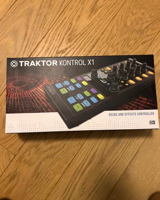 Native Instruments Traktor Kontrol X1 MK2