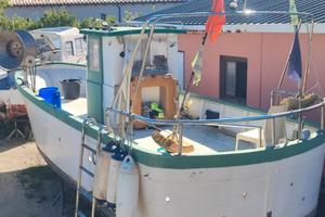 Barca da pesca professionale cv 2296