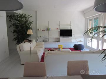 Poltrona Frau - Modello George - Coppia Divani